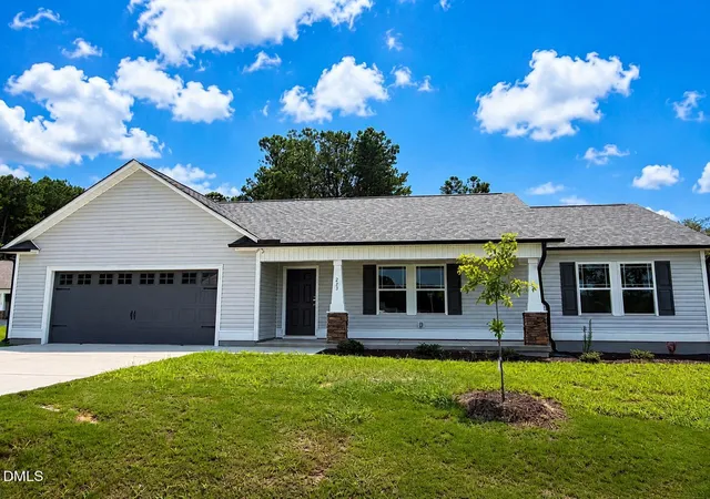 Photo 1 of Single family home for sale at 223 Magnolia Run Wy, Benson, NC 27504 | MLS# 10076907 | Listing updated on 2026-08-18