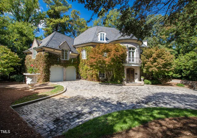 2nd image of 2658 Davis St, Raleigh, NC 27608 | MLS# 10076825