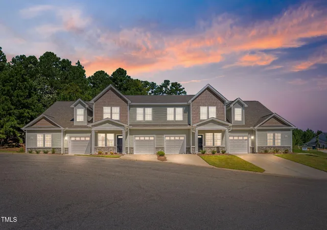 Photo 1 of Sale Pending at 970 Kensington Park Rd, Fayetteville, NC 28311 | MLS# 10082854 | Listing updated on 2026-07-18