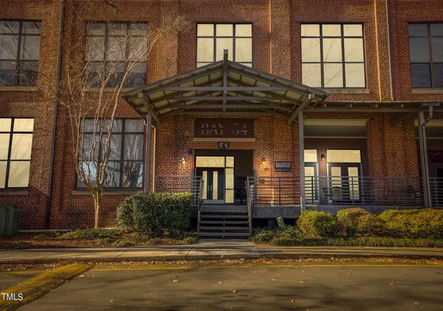 5th image of 500 N Duke St #Apt 53-105, Durham, NC 27701 | MLS# 10155679