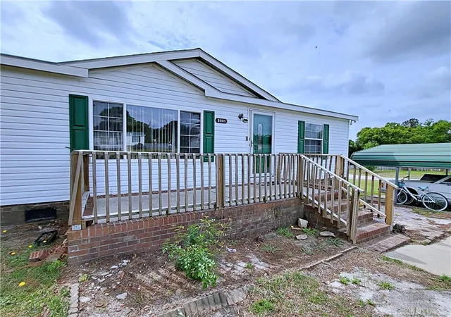 4th image of 5001 Southmill Dr, Hope Mills, NC 28348 | MLS# 741691