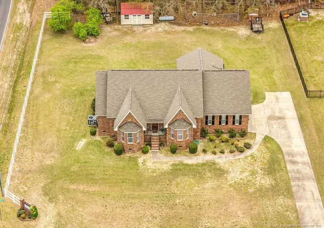 Photo 2 of Single family home for sale at 1303 Steeple Run Dr, Fayetteville, NC 28312 | MLS# 741336 | Listing updated on 2026-07-18