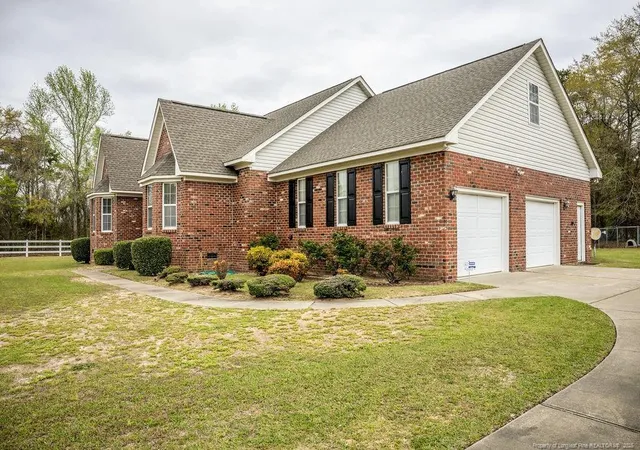 Photo 3 of Single family home for sale at 1303 Steeple Run Dr, Fayetteville, NC 28312 | MLS# 741336 | Listing updated on 2026-07-18