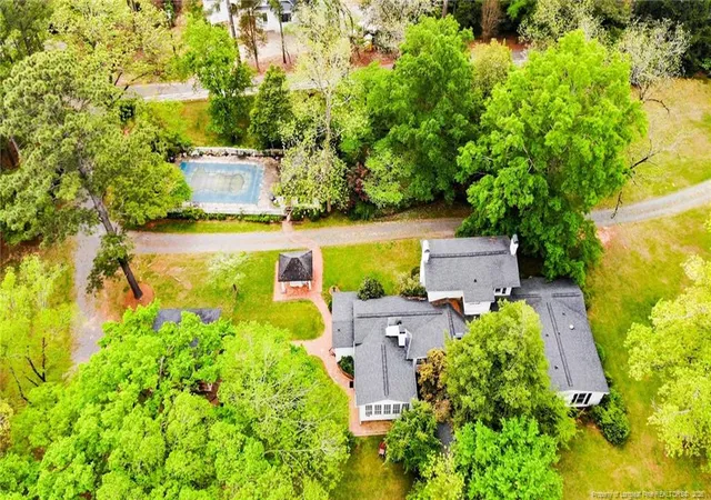 2nd image of 2007 Windmill Dr, Sanford, NC 27330 | MLS# 741409