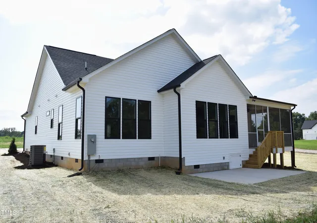 Photo 4 of Single Family Residence at 4330 Medicus Ln, Franklinton, NC 27525 | MLS# 10089472 | | Sold on 2026-05-28