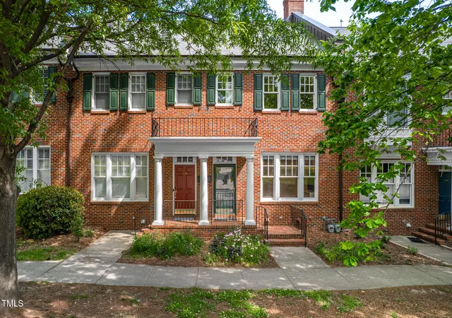 Photo 3 of Townhouse at 1508 W Markham Ave, Durham, NC 27705 | MLS# 10092109 | | Sold on 2026-05-20