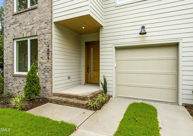 Photo 2 of Single family home for sale at 1809 Bennett St, Raleigh, NC 27604 | MLS# 10092818 | Listing updated on 2026-10-05