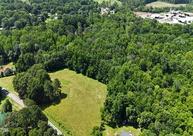 4th image of 726 S Second Ave, Siler City, NC 27344 | MLS# 10098857