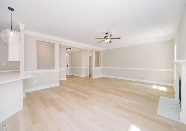 Photo 4 of Sale Pending at 219 Crescent Dr, Dunn, NC 28334 | MLS# 10096181 | Listing updated on 2026-08-27