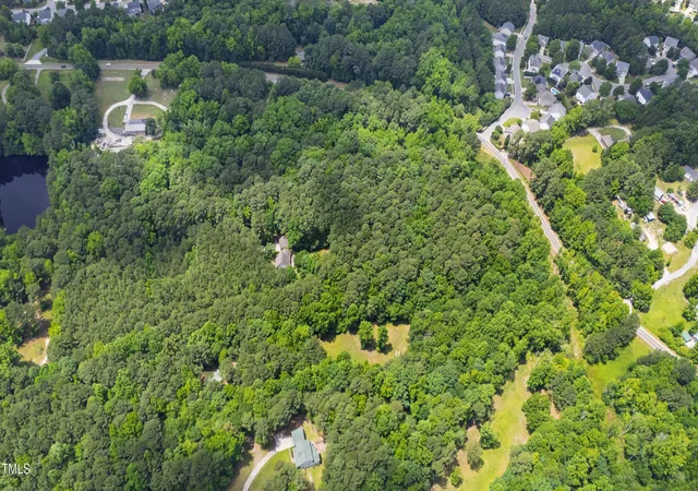 4th image of 7104 Camp Branch Ln, Apex, NC 27502 | MLS# 10100852
