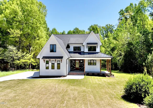 Photo 1 of Sale Pending at 8012 Penny Rd, Raleigh, NC 27606 | MLS# 10098582 | Listing updated on 2026-09-04