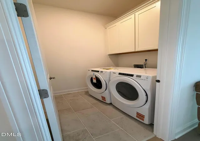 Photo 3 of Sale Pending at 2032 Abbeyhill Dr #100, Raleigh, NC 27610 | MLS# 10098644 | Listing updated on 2026-09-17