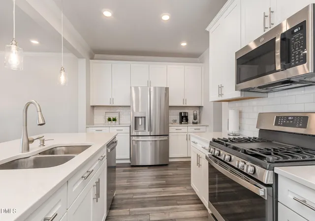 3rd image of 6002 Renew Pl, Raleigh, NC 27616 | MLS# 10158252