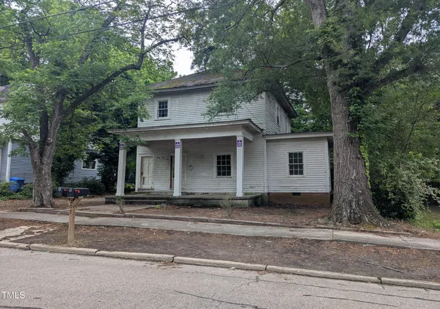 Photo 1 of Multi family home for sale at 207 Bruton St W, Wilson, NC 27893 | MLS# 10100155 | Listing updated on 2026-07-18