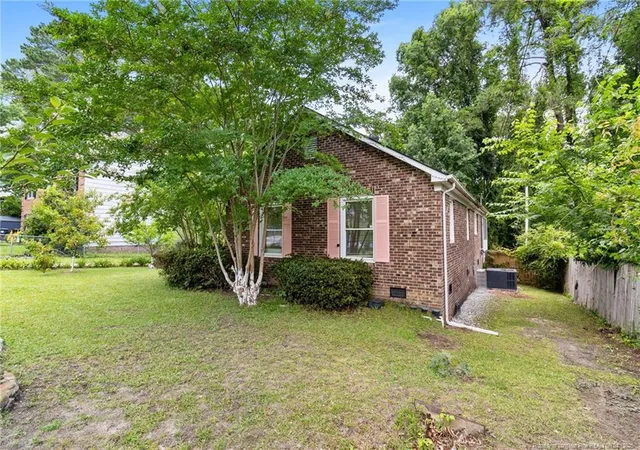 Photo 3 of Sale Pending at 741 Ashboro St, Fayetteville, NC 28311 | MLS# 744645 | Listing updated on 2026-07-18