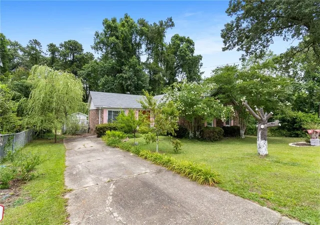 Photo 3 of Sale Pending at 741 Ashboro St, Fayetteville, NC 28311 | MLS# 744645 | Listing updated on 2026-07-18
