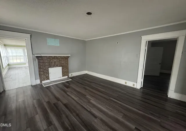 Photo 4 of Single family home for sale at 212 S Sixth St, Smithfield, NC 27577 | MLS# 10101843 | Listing updated on 2026-07-18