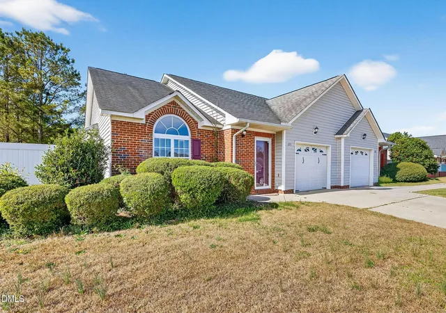 Photo 4 of Townhouse at 173 Ariel St, Lillington, NC 27546 | MLS# 10160713 | | Sold on 2026-05-20