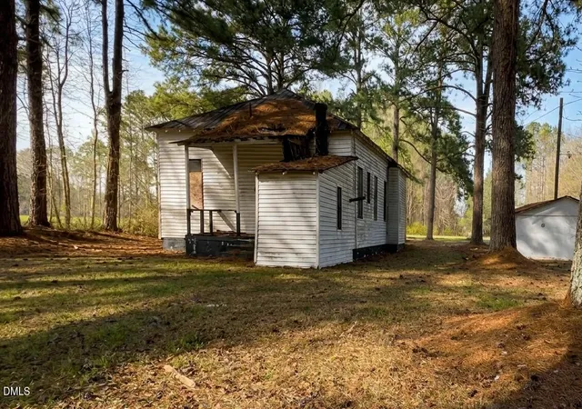 Photo 3 of Sale Pending at 314 Dead End Rd, Enfield, NC 27823 | MLS# 10118627 | Listing updated on 2026-07-18