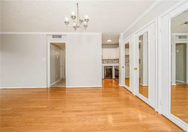 3rd image of 1100 Clarendon St, Fayetteville, NC 28305