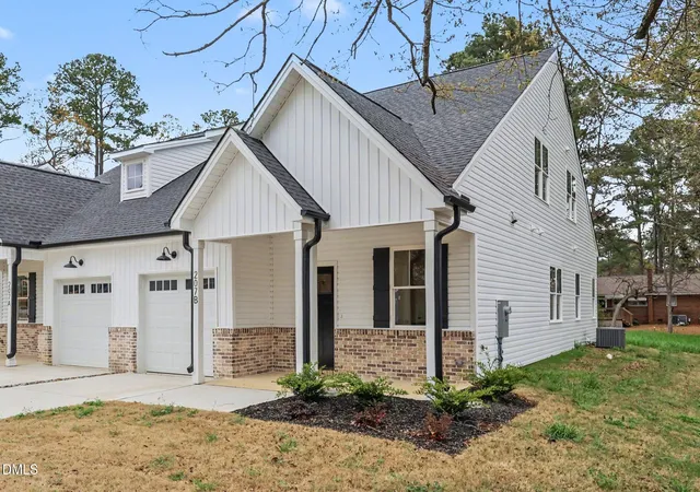 3rd image of 207 - B S Main St #B, Four Oaks, NC 27524 | MLS# 10106424