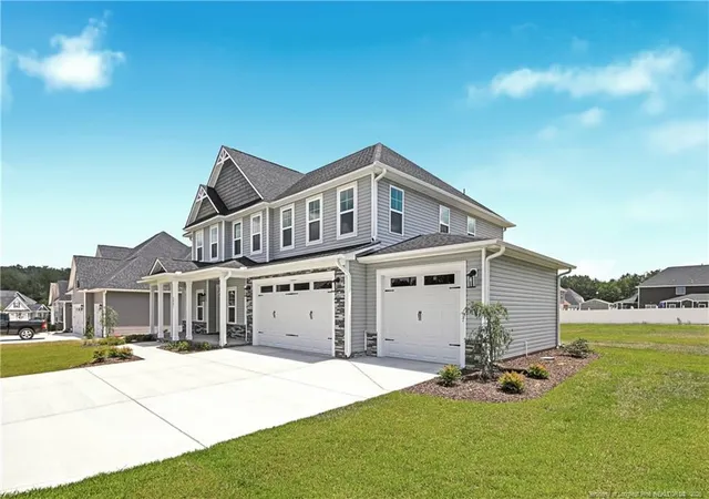2nd image of 1931 Thomas Wood (lot 101) Dr, Fayetteville, NC 28306 | MLS# 746642