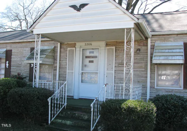 Photo 2 of Single family home for sale at 2206 E Club Blvd, Durham, NC 27704 | MLS# 10108689 | Listing updated on 2026-07-18