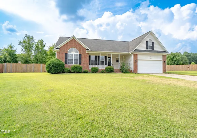 Photo 2 of Sale Pending at 1300 Shoshone Pl, Fayetteville, NC 28314 | MLS# 10108700 | Listing updated on 2026-07-18