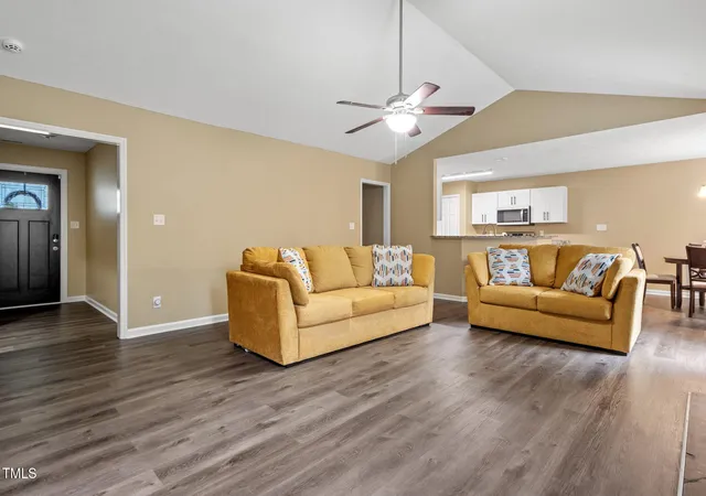 Photo 4 of Sale Pending at 1300 Shoshone Pl, Fayetteville, NC 28314 | MLS# 10108700 | Listing updated on 2026-07-18