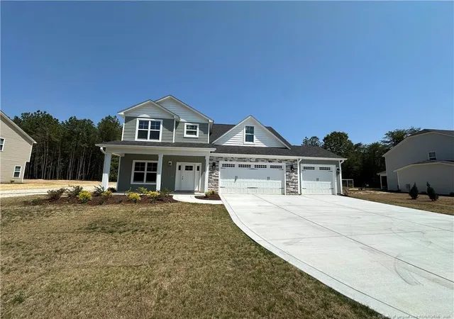 Homes for sale in Raeford, NC | 2908 Calloway Rd, Raeford, NC 28376 | MLS# 747179