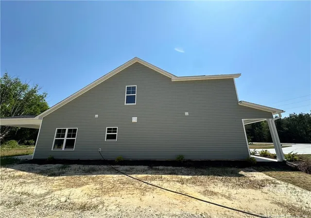 Homes for sale in Raeford, NC | 2908 Calloway Rd, Raeford, NC 28376 | MLS# 747179