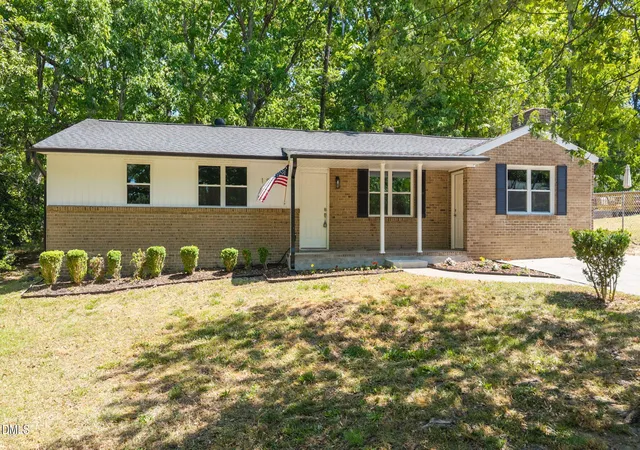 Photo 3 of Sale Pending at 1905 Atkins Dr, Raleigh, NC 27610 | MLS# 10161557 | Listing updated on 2026-09-24