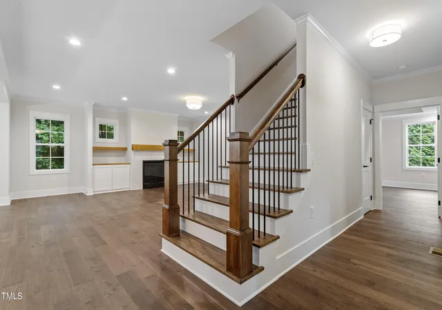 4th image of 3022 Carrington Ln, Sanford, NC 27330 | MLS# 10114560