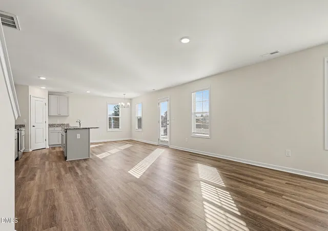 5th image of 40 E Emily Gardens Dr #(lot 89), Selma, NC 27576 | MLS# 10111550