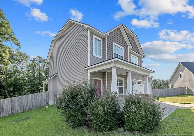 3rd image of 3904 Limwert Ln, Fayetteville, NC 28306 | MLS# 747479