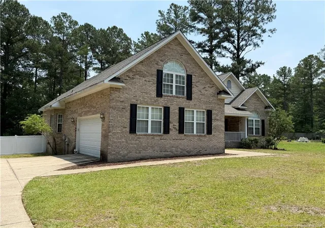 Photo 4 of Sale Pending at 912 Lewis St, Raeford, NC 28376 | MLS# 747678 | Listing updated on 2026-08-21