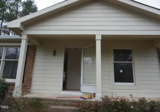 Photo 1 of Single family home for sale at 5504 Pelham Rd, Durham, NC 27713 | MLS# 10112482 | Listing updated on 2026-07-18