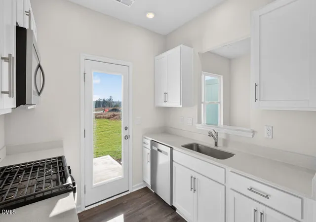 Photo 3 of Sale Pending at 147 Starlight St, Sanford, NC 27330 | MLS# 10114066 | Listing updated on 2026-07-18