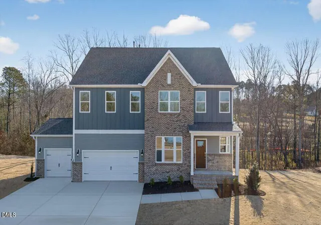 Photo 1 of Single family home for sale at 54 E Fire Opal Ct, Clayton, NC 27520 | MLS# 10114932 | Listing updated on 2026-09-09