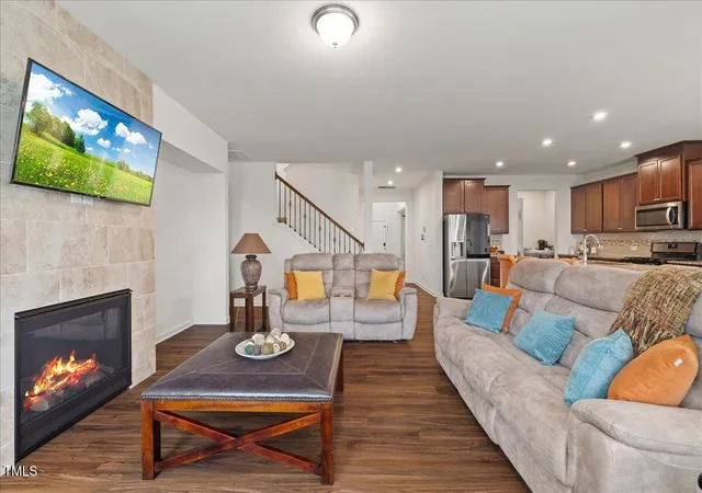 Photo 4 of Single Family Residence at 1610 Stone Rd, Durham, NC 27703 | MLS# 10115203 | | Sold on 2026-06-15