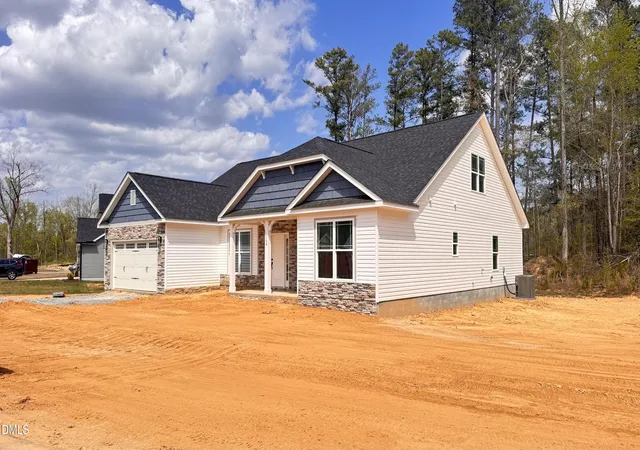 Photo 2 of Single Family Residence at 164 Lake Edge Dr, Lillington, NC 27546 | MLS# 10115329 | | Sold on 2026-05-29