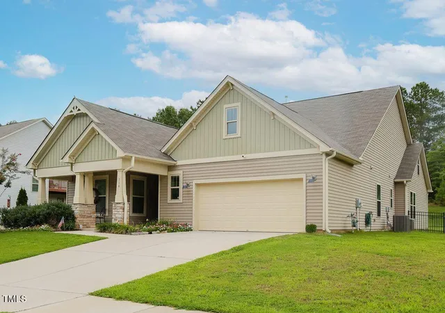 Photo 4 of Single family home for sale at 110 Point View Way, Franklinton, NC 27525 | MLS# 10115690 | Listing updated on 2026-07-18