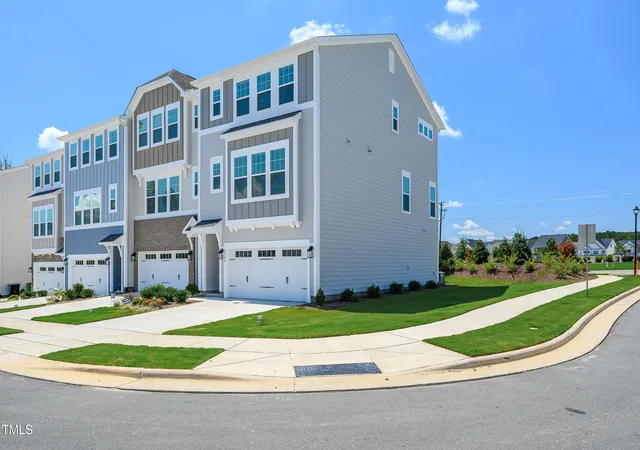 Photo 2 of Sale Pending at 2300 Stevens Pass Sta, Apex, NC 27502 | MLS# 10116588 | Listing updated on 2026-07-18