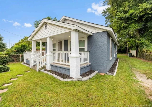 4th image of 1707 Murchison Rd, Fayetteville, NC 28301 | MLS# 749157
