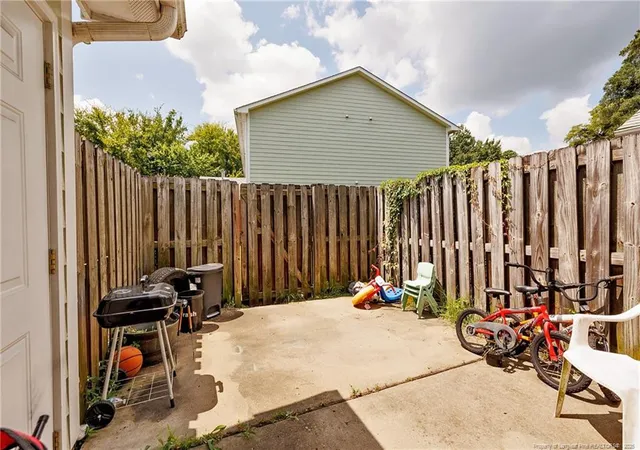 Photo 4 of Townhouse for sale at 456 Cityview Ln, Fayetteville, NC 28301 | MLS# 748962 | Listing updated on 2026-07-18