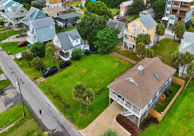 1st image of 214 Florida Ave, Carolina Beach, NC 28428 | MLS# 10118007
