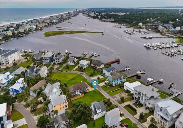 5th image of 214 Florida Ave, Carolina Beach, NC 28428 | MLS# 10118007