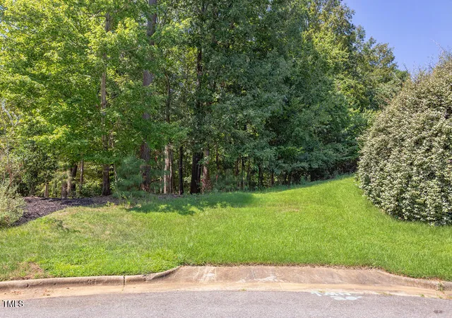 1st image of 204 Alta Ct, Chapel Hill, NC 27514 | MLS# 10119584