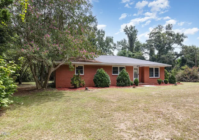 Photo 2 of Sale Pending at 141 Clydes Ln, Goldsboro, NC 27530 | MLS# 10118393 | Listing updated on 2026-09-16