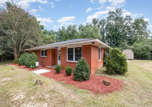 Photo 3 of Sale Pending at 141 Clydes Ln, Goldsboro, NC 27530 | MLS# 10118393 | Listing updated on 2026-09-16